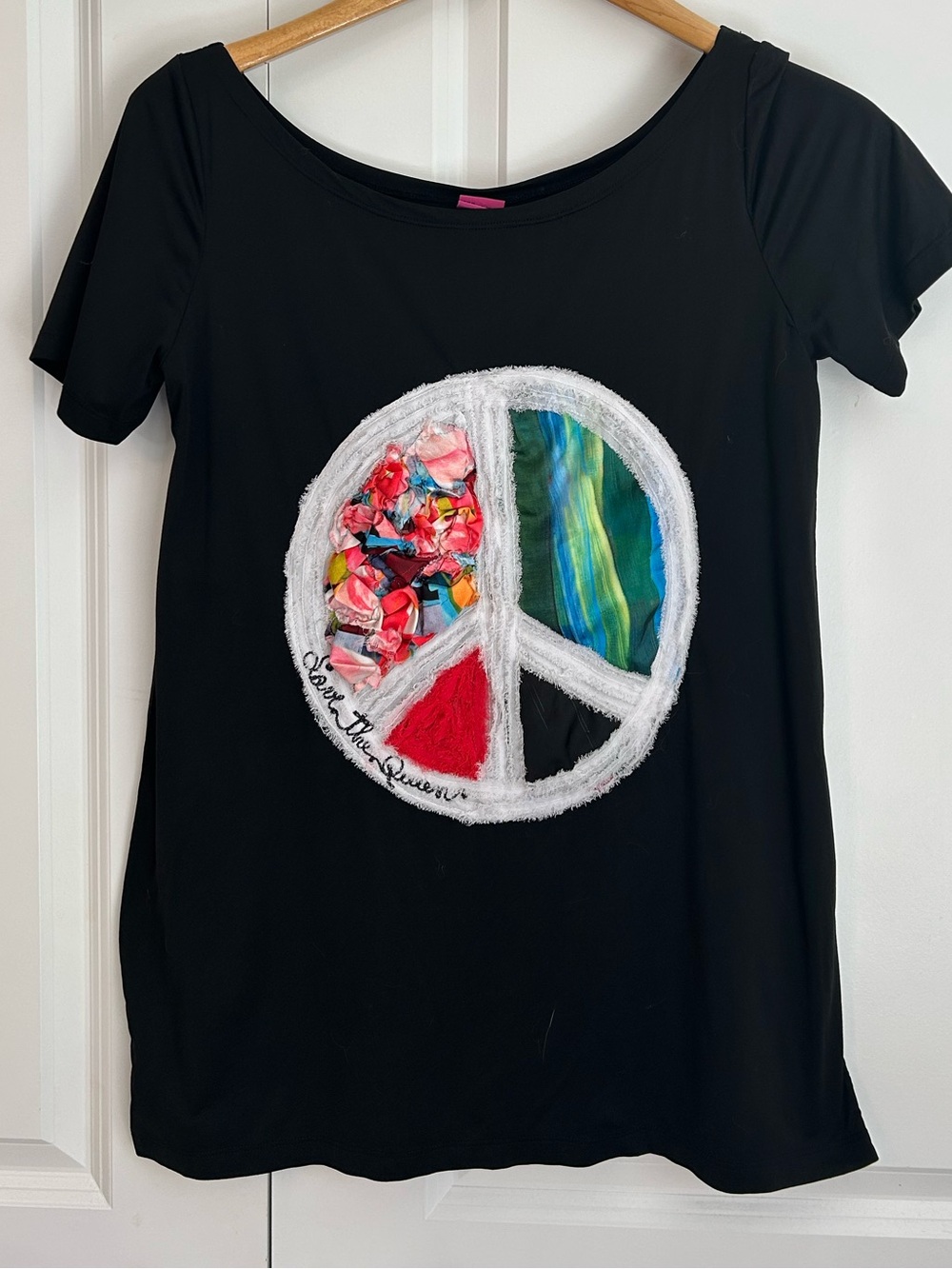 Save the Queen! peace sign embroidered patchwork textural t-shirt